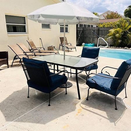 Beach, Sand, Firepit And Pool Clearwater Beach Ngoại thất bức ảnh